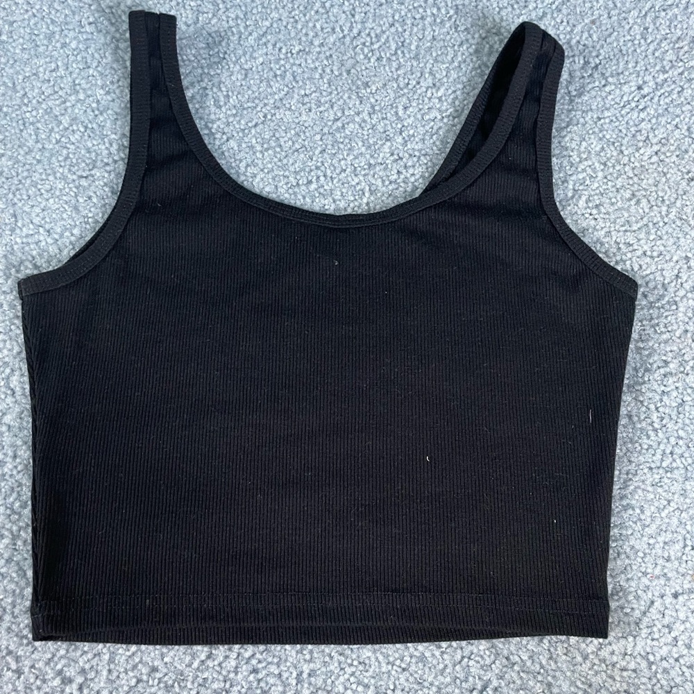 Black Cropped Ribbed Tank Top Small - Picture 2 of 3